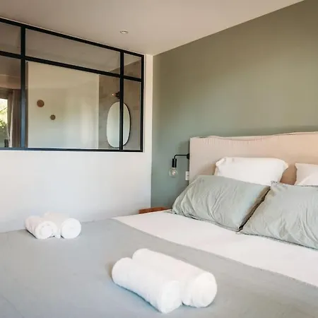 Dom wakacyjny Luxueuse Avec Piscine Lège-Cap-Ferret